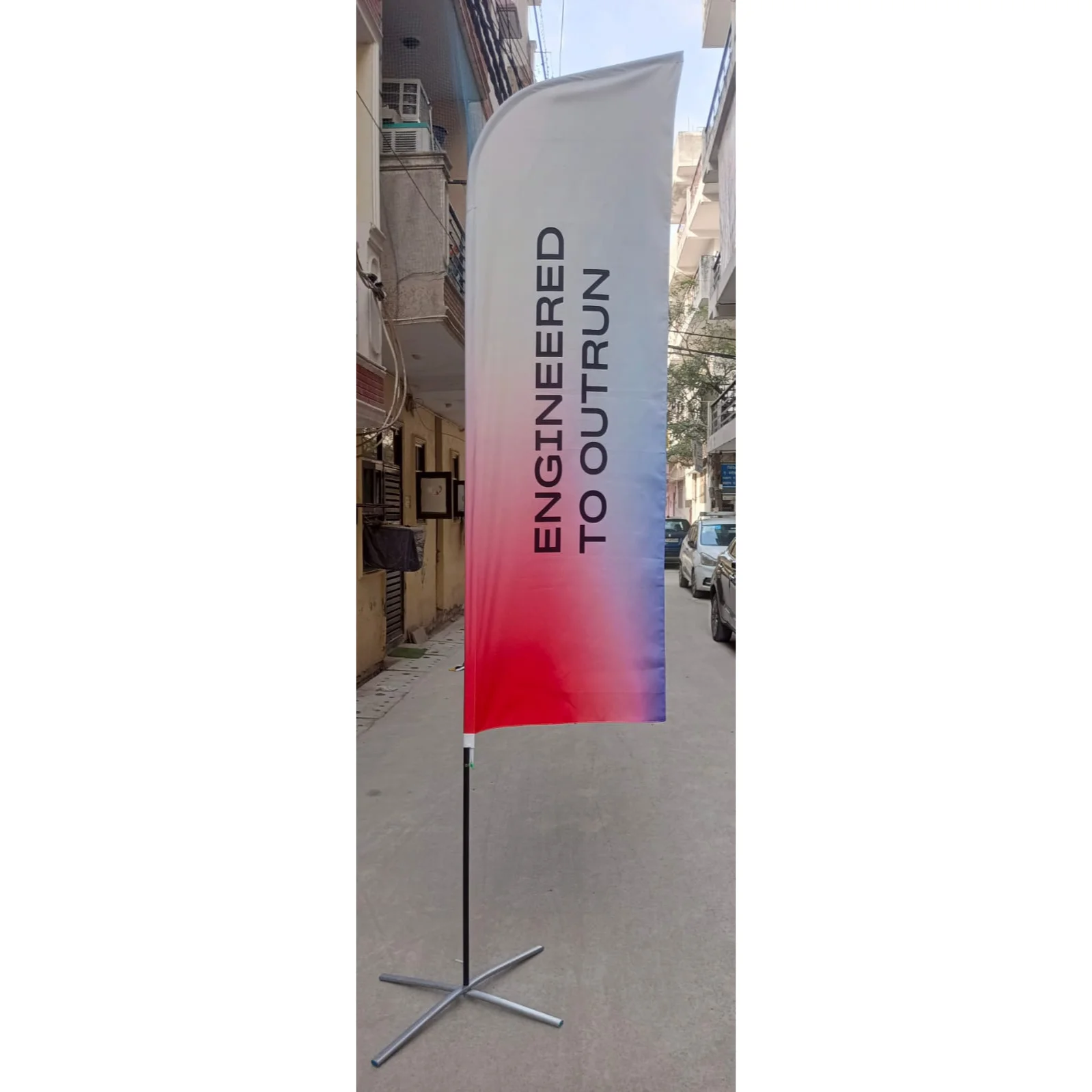 Feather Flags Engineered to Outrun