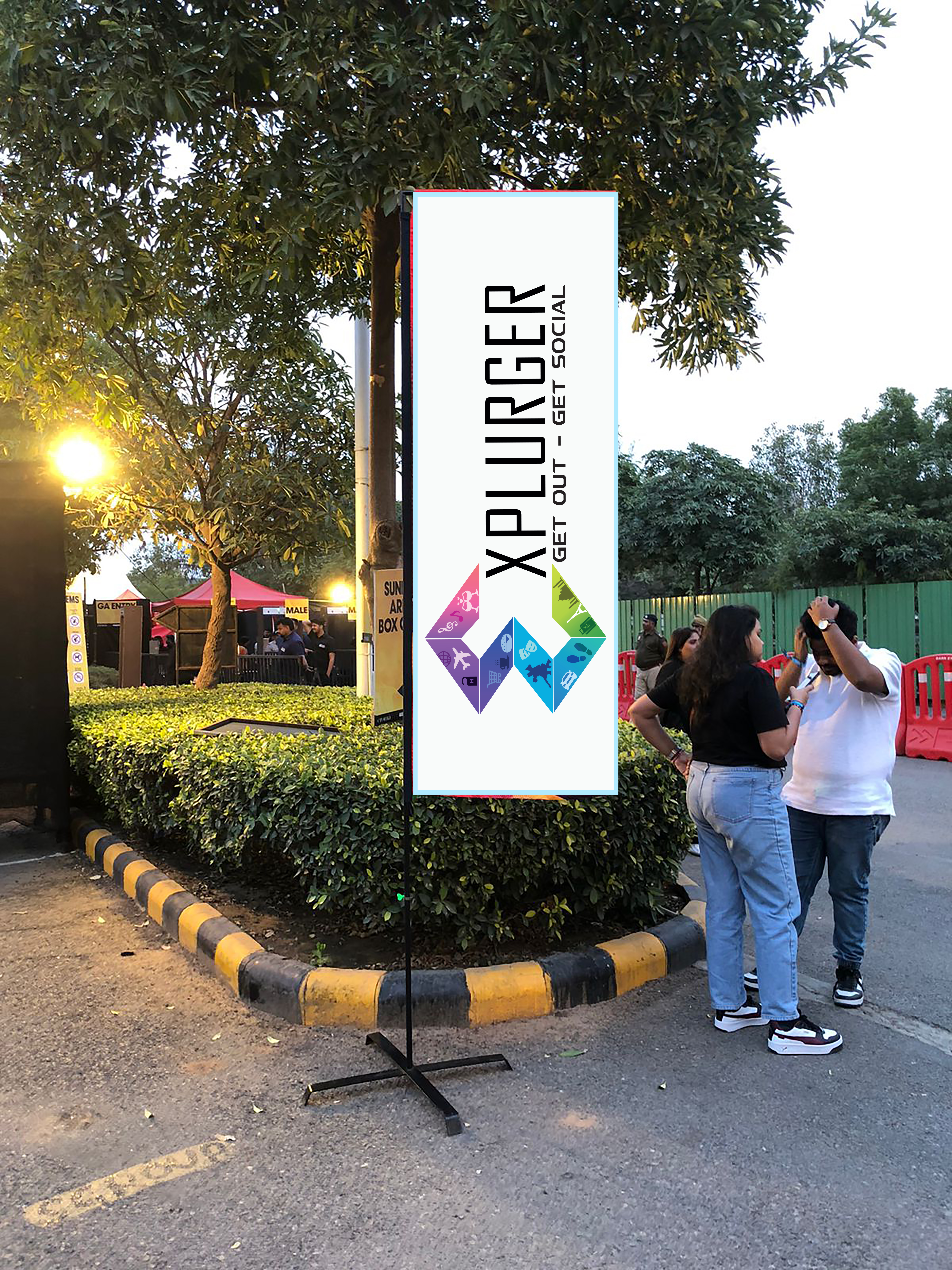 Feather Flags for XPLURGER