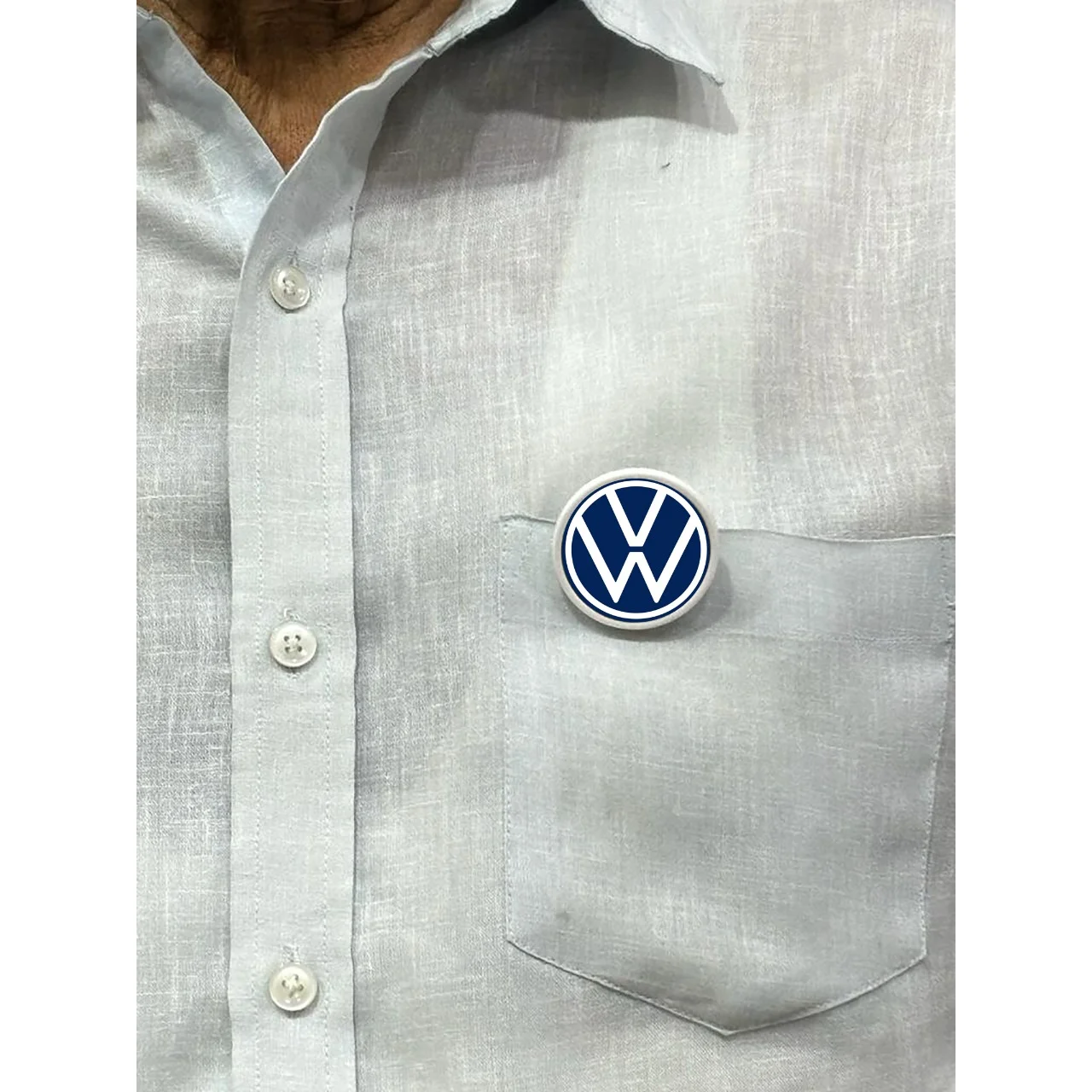 lapel pin